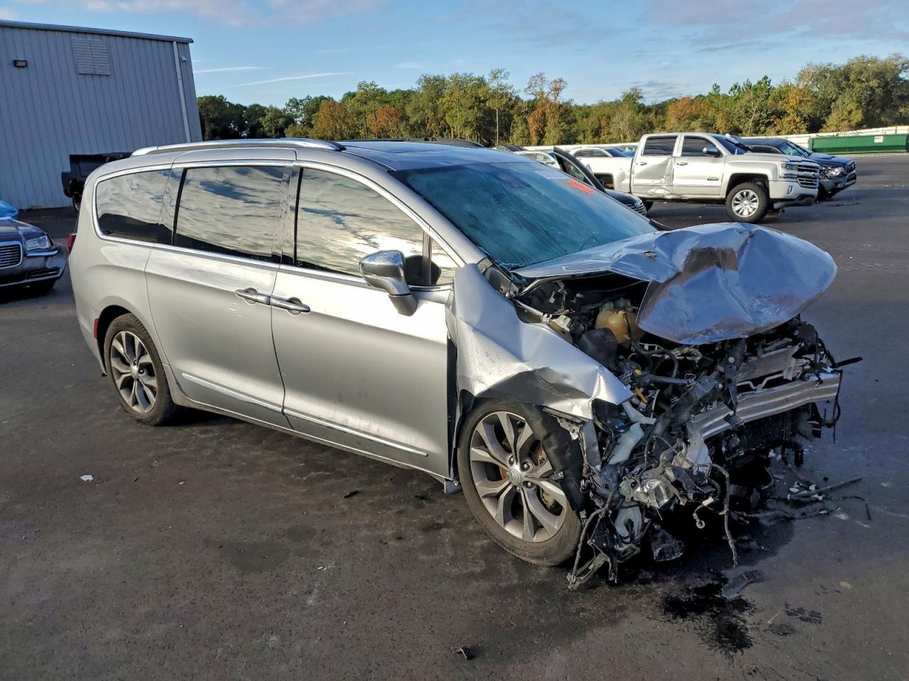 2020 CHRYSLER Pacifica