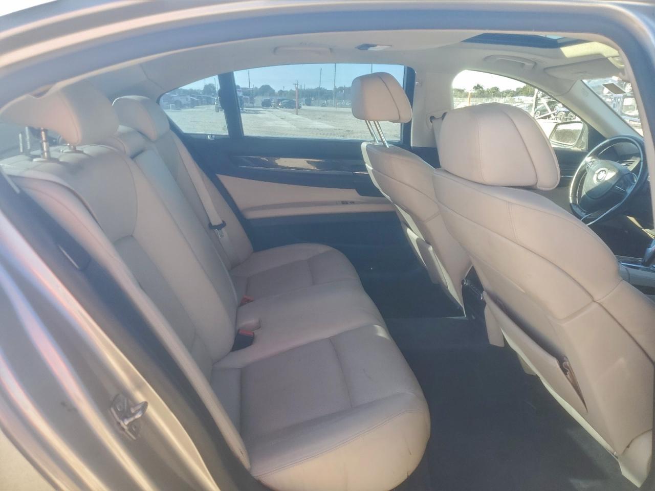 2011 BMW 7 series