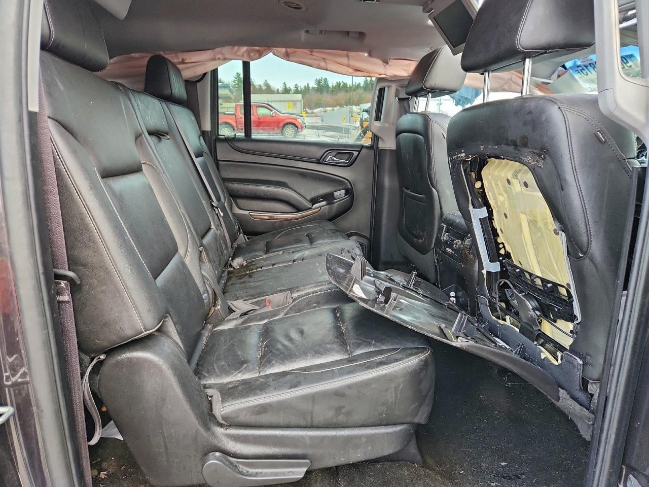 2015 CHEVROLET Suburban