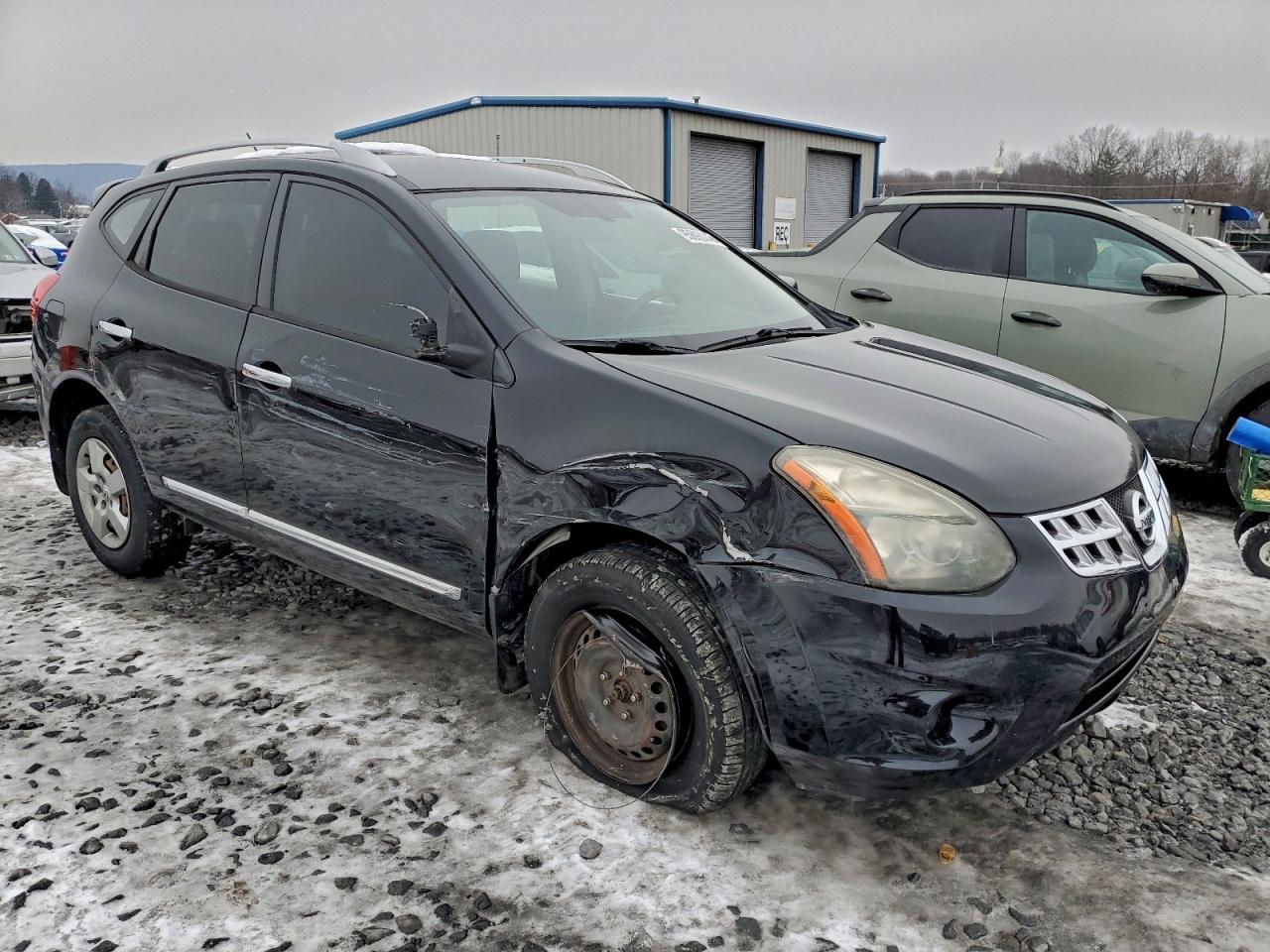 2015 NISSAN ROGUE