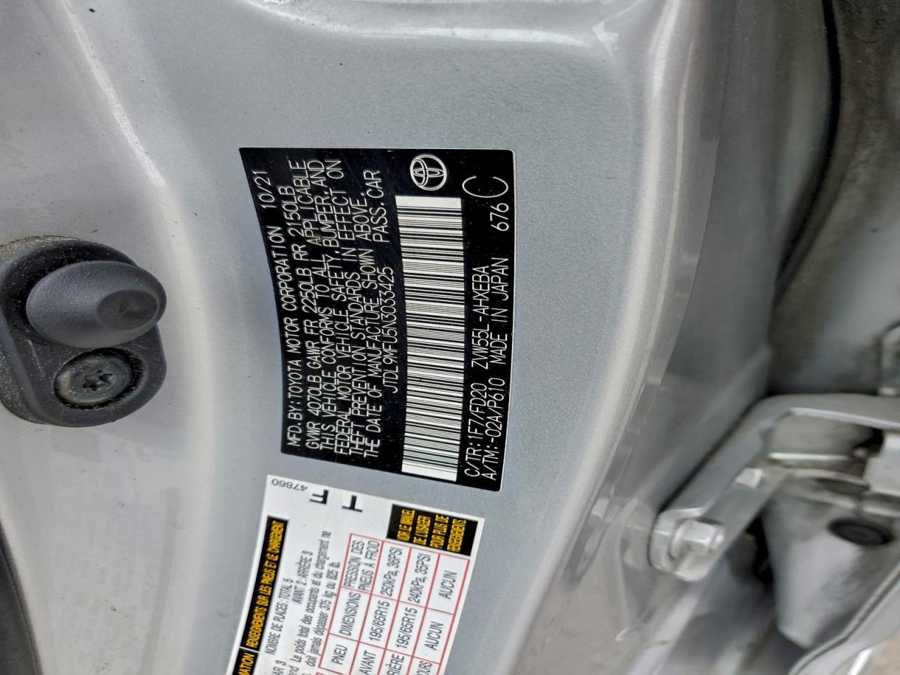 2022 TOYOTA PRIUS