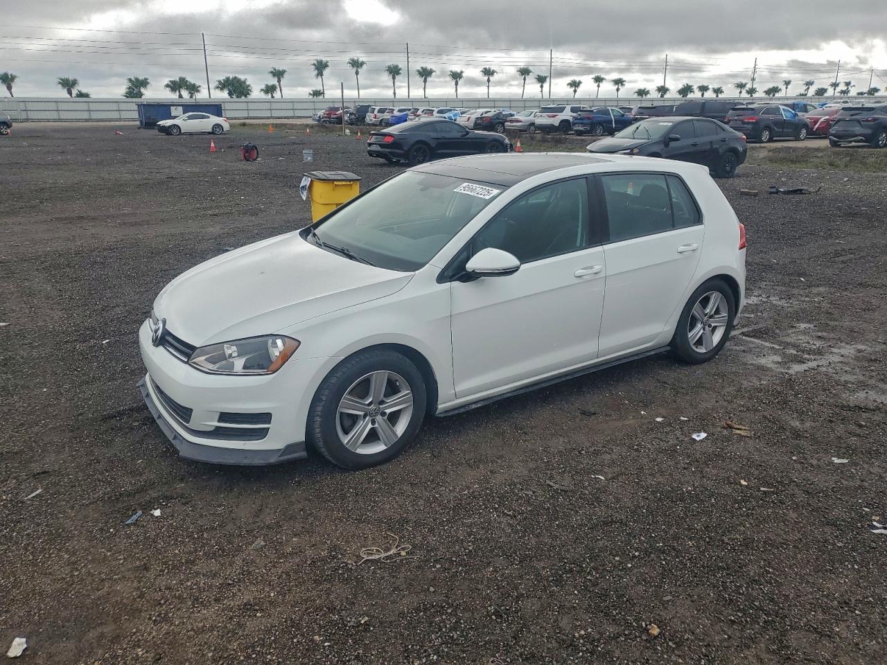 2017 VOLKSWAGEN GOLF