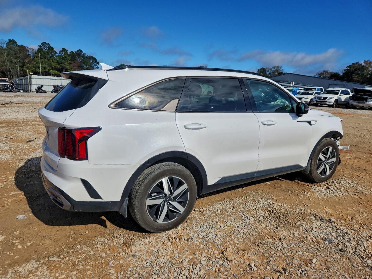 2023 KIA SORENTO