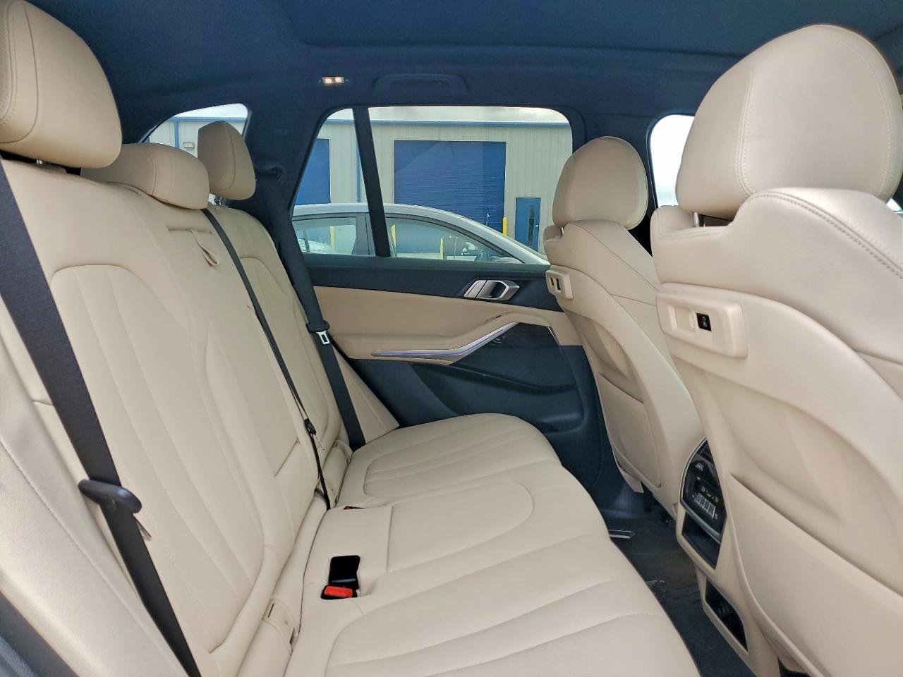 2021 BMW X5