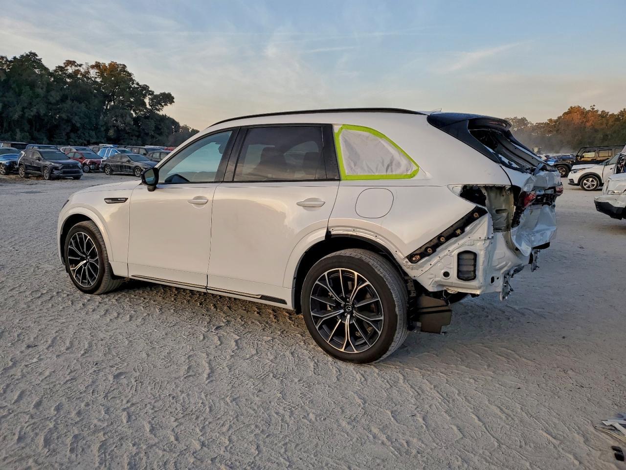 2025 MAZDA Cx-70