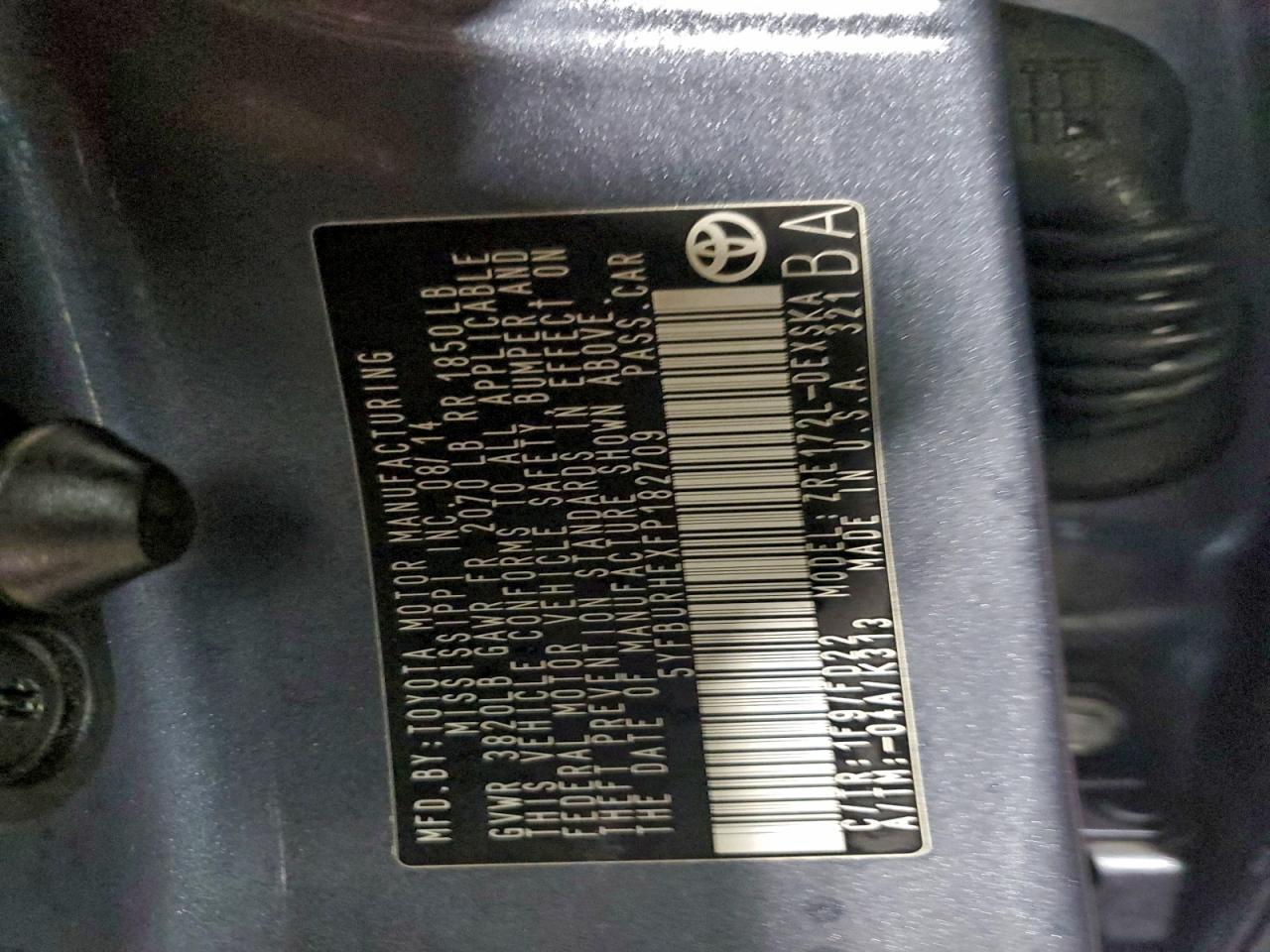 2015 TOYOTA COROLLA