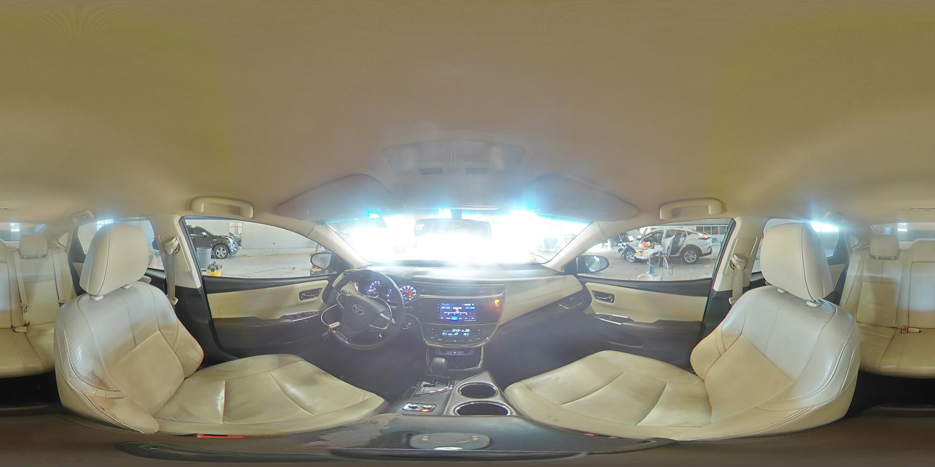 2014 TOYOTA Avalon