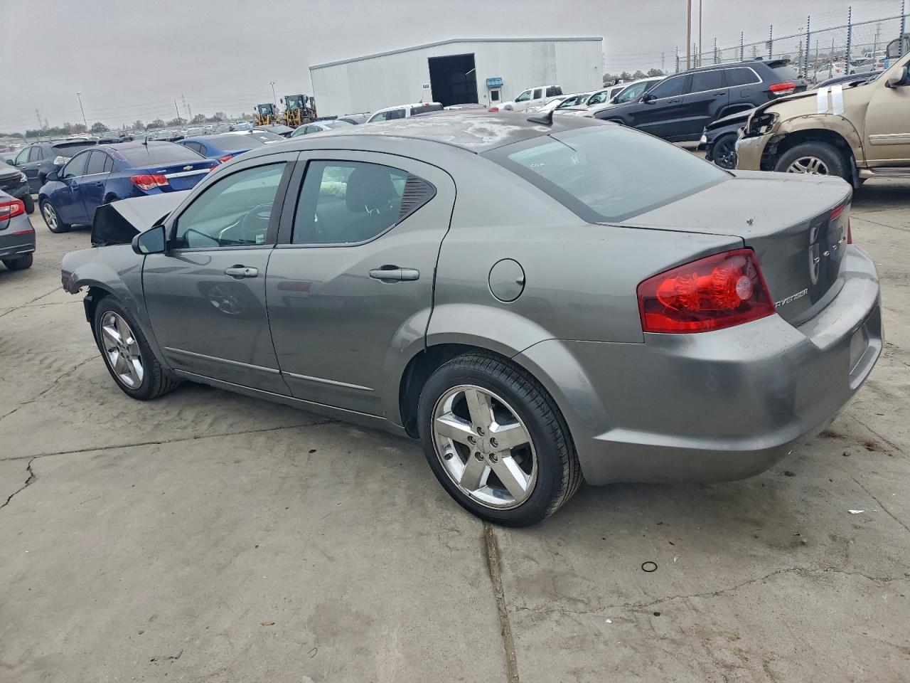 2012 DODGE Avenger