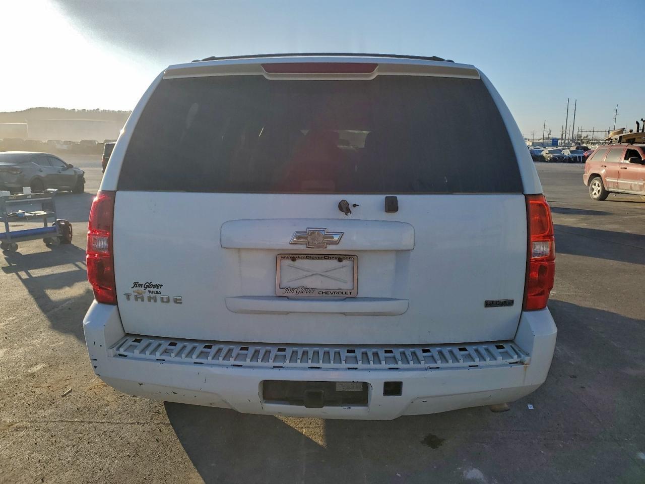 2011 CHEVROLET Tahoe