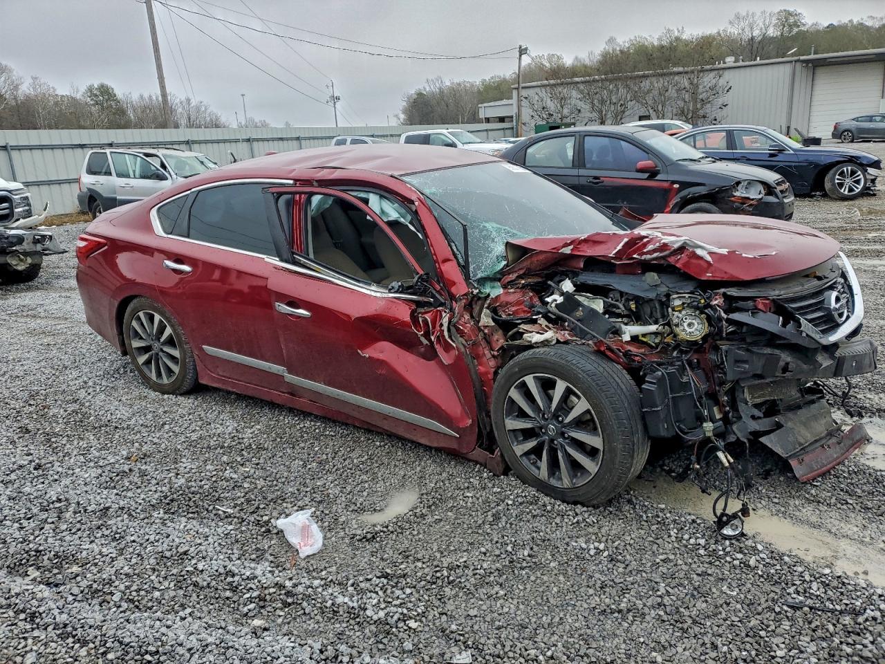 2017 NISSAN ALTIMA