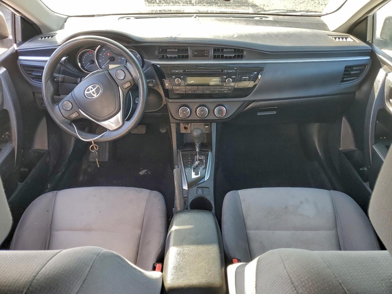 2015 TOYOTA COROLLA
