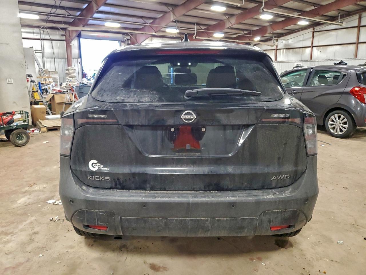 2025 NISSAN KICKS