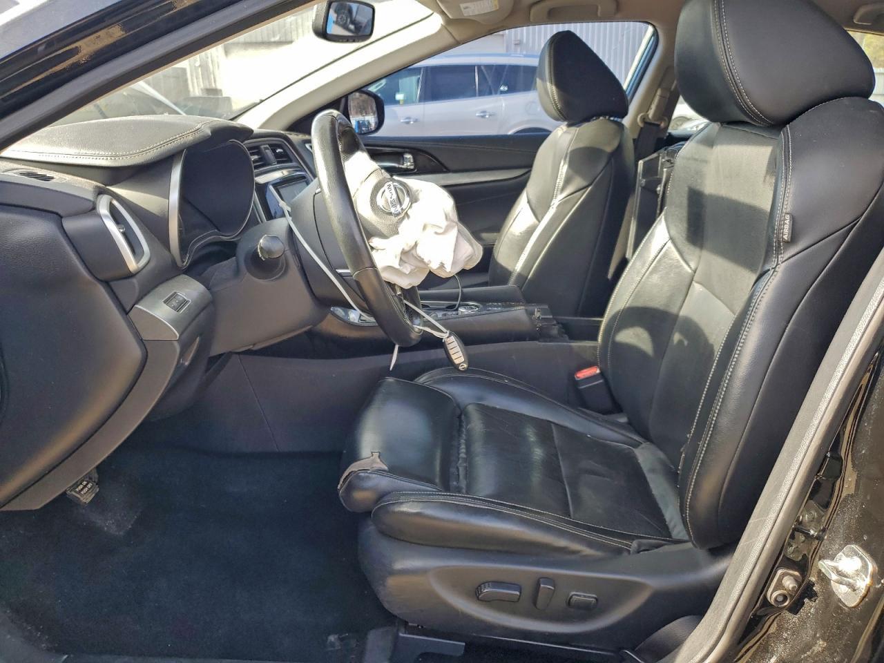 2018 NISSAN Maxima