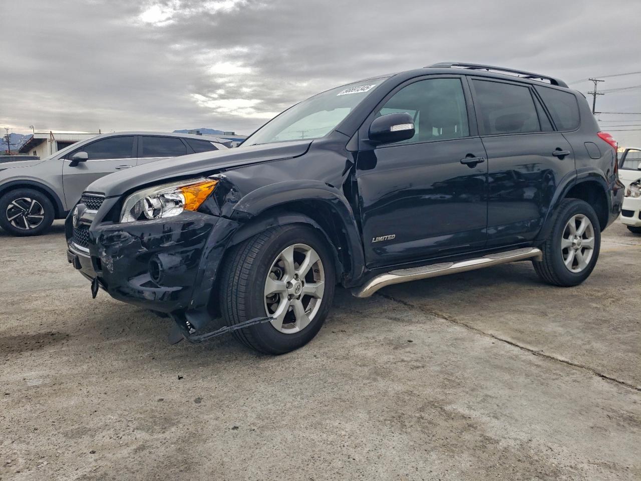 2011 TOYOTA RAV4