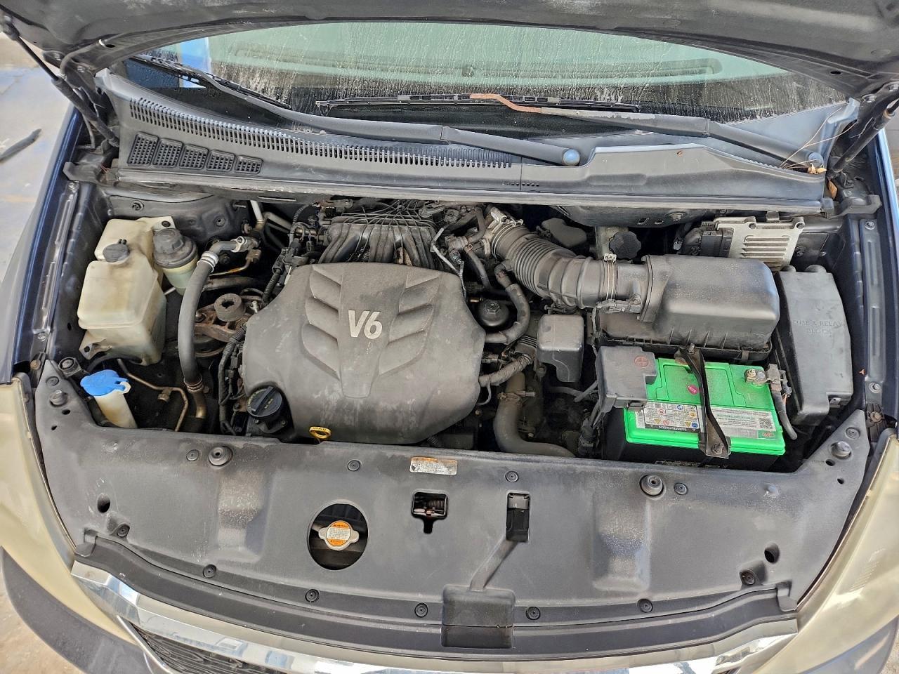 2012 KIA SEDONA