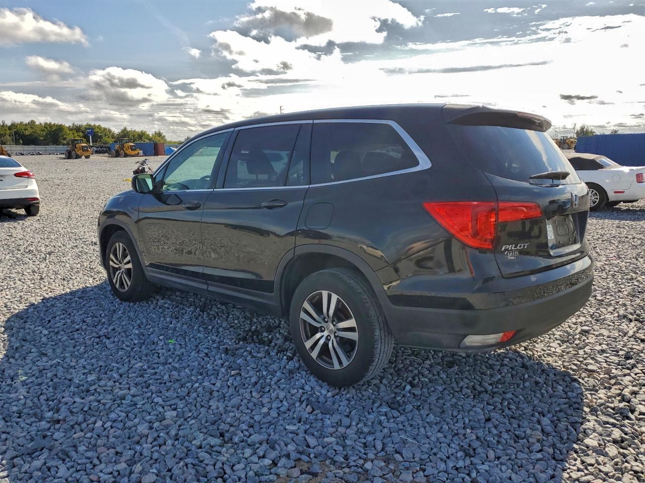 2016 HONDA PILOT