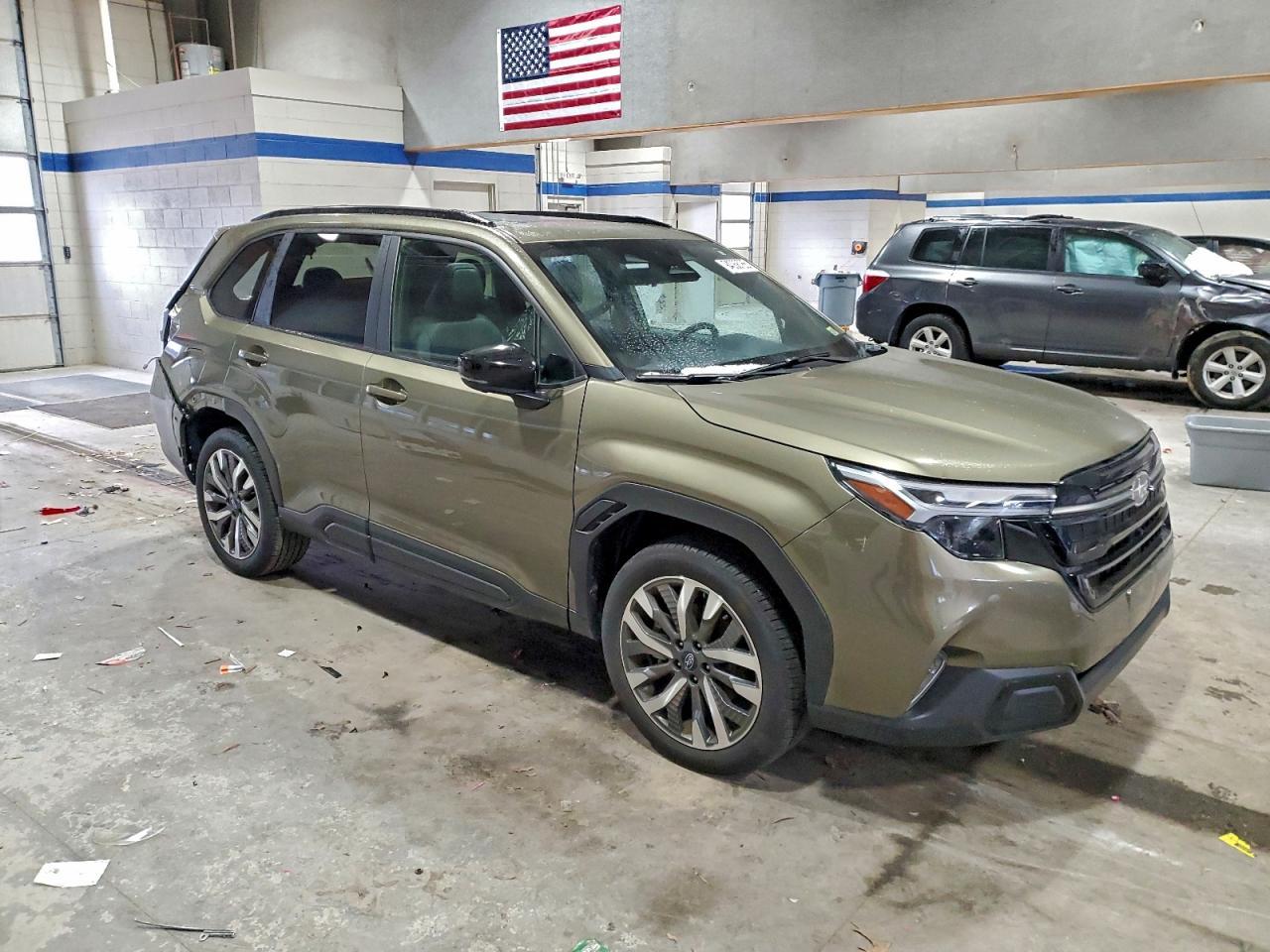 2025 SUBARU FORESTER