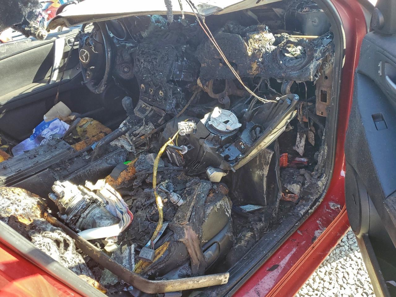 2010 MAZDA 3