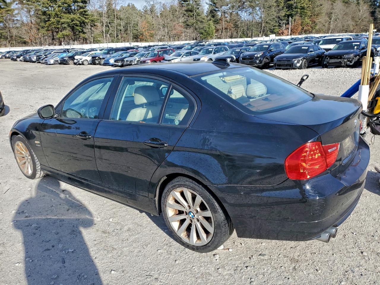 2011 BMW 3 SERIES