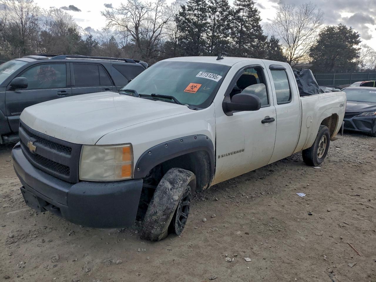 2008 CHEVROLET Silverado