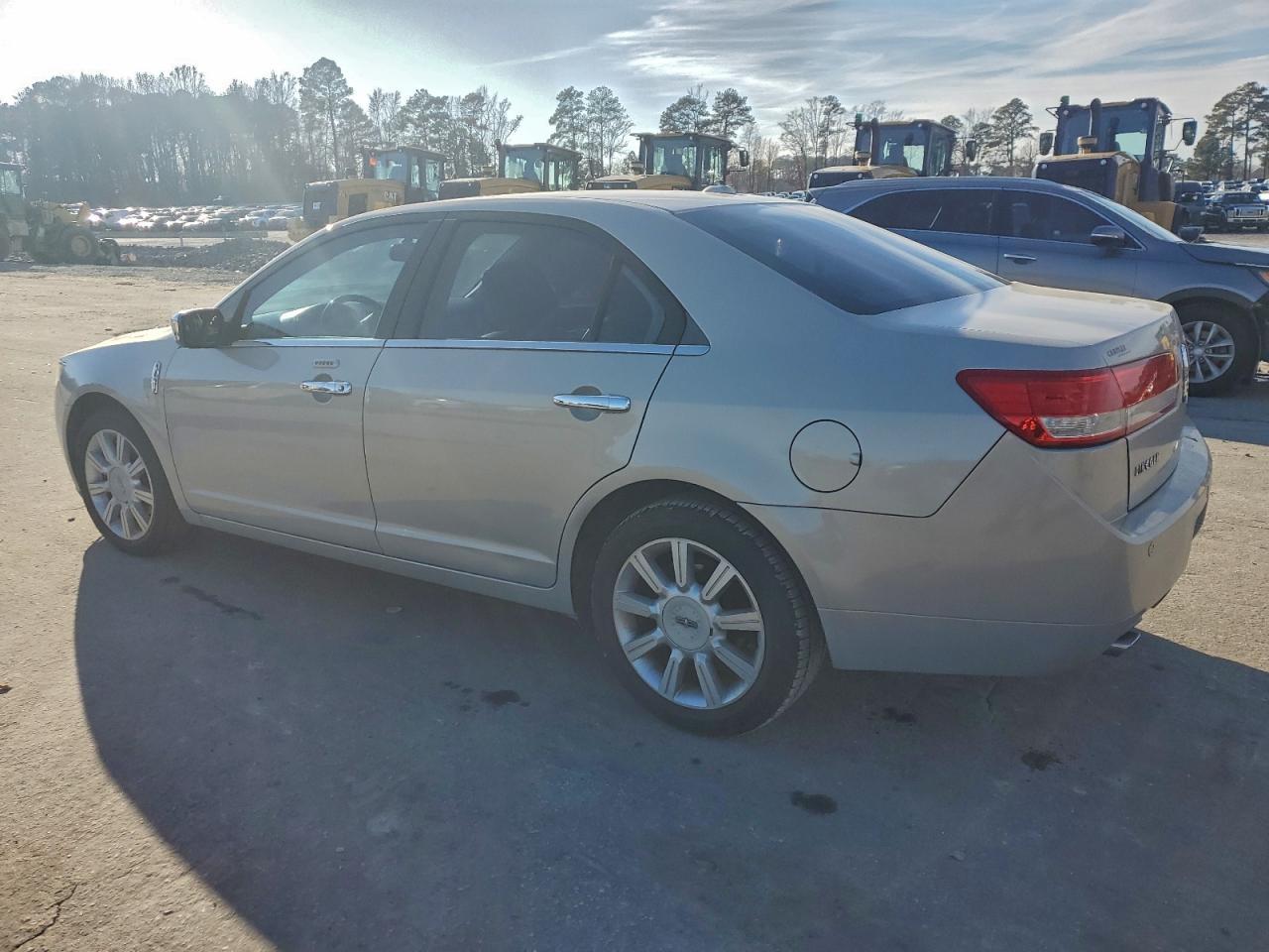 2010 LINCOLN MKZ