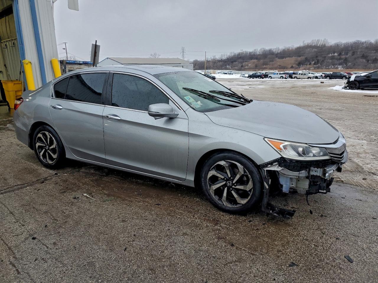 2017 HONDA ACCORD