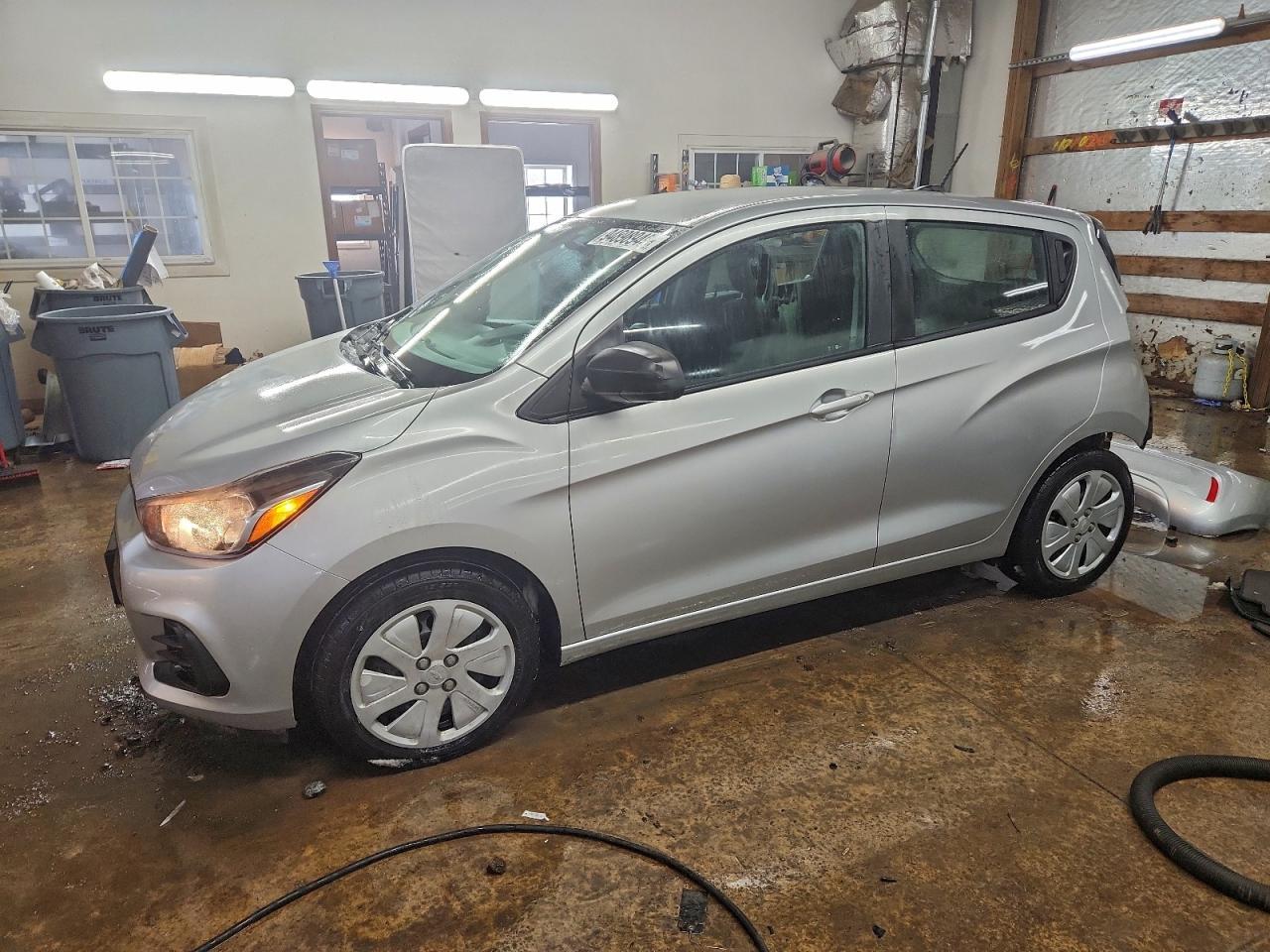 2017 CHEVROLET Spark