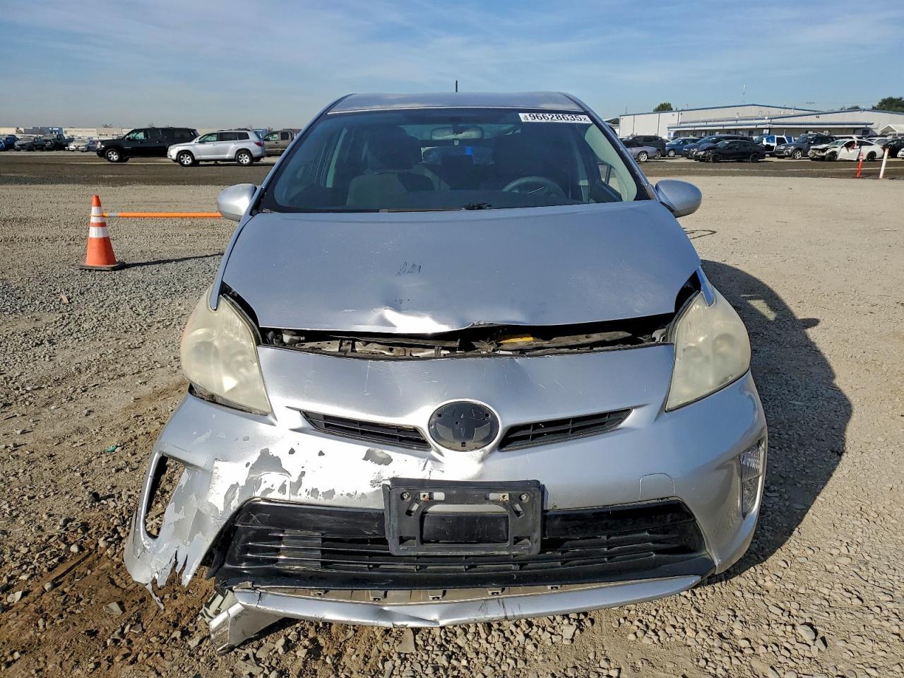 2014 TOYOTA PRIUS