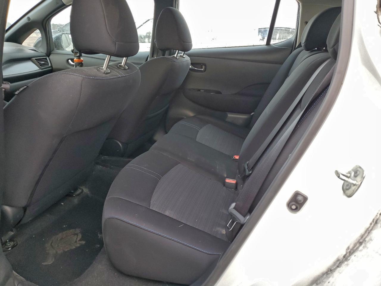 2019 NISSAN LEAF
