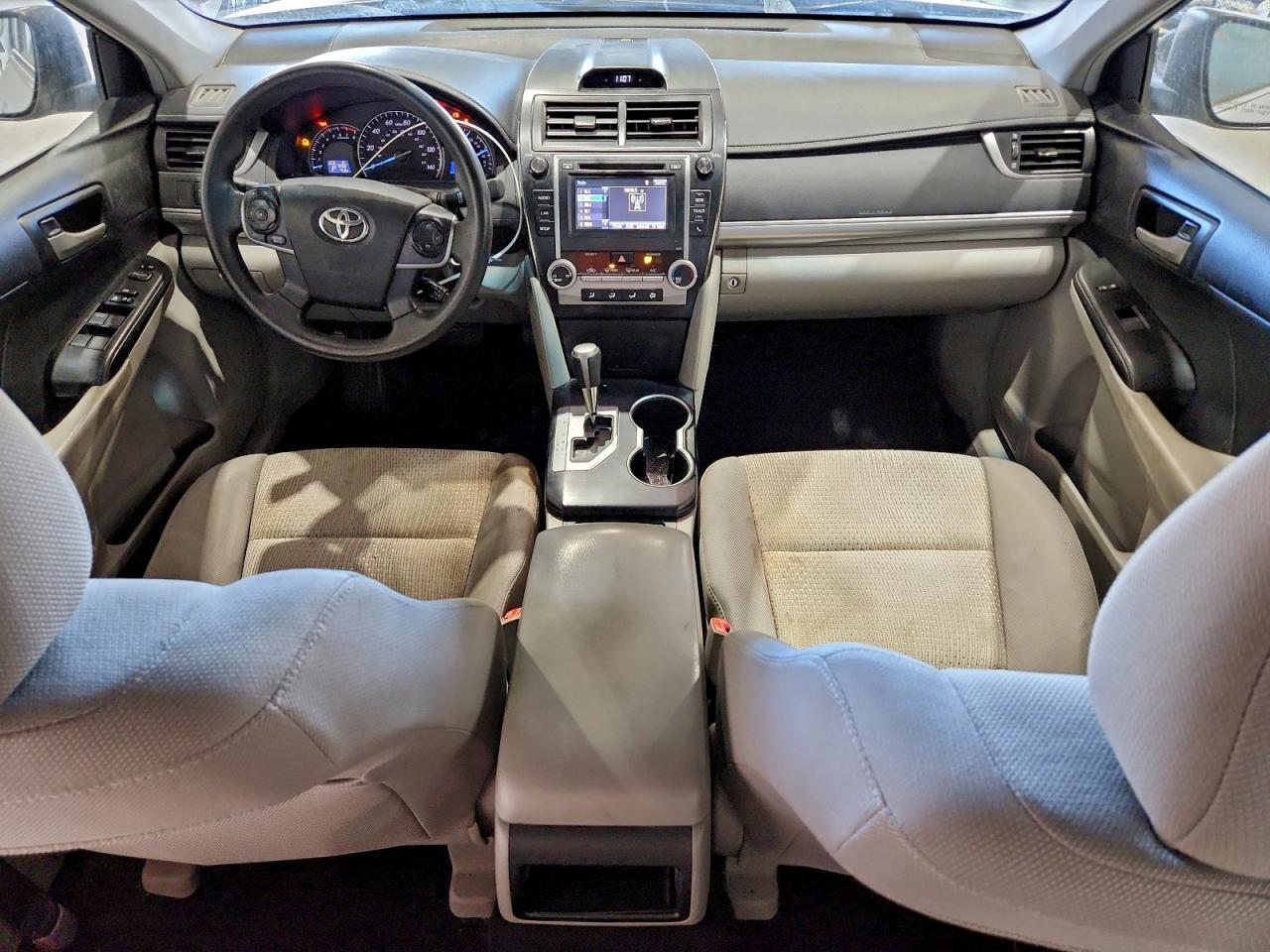 2014 TOYOTA CAMRY