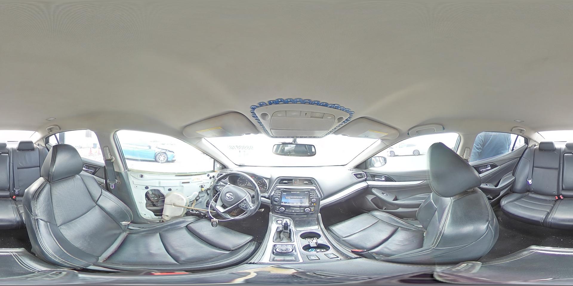 2016 NISSAN Maxima