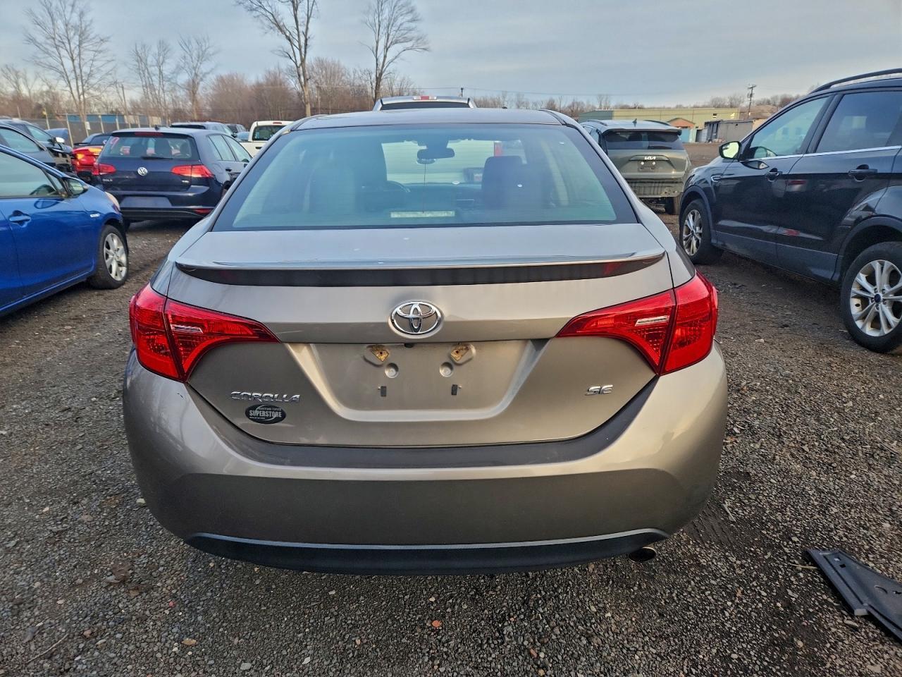 2019 TOYOTA COROLLA