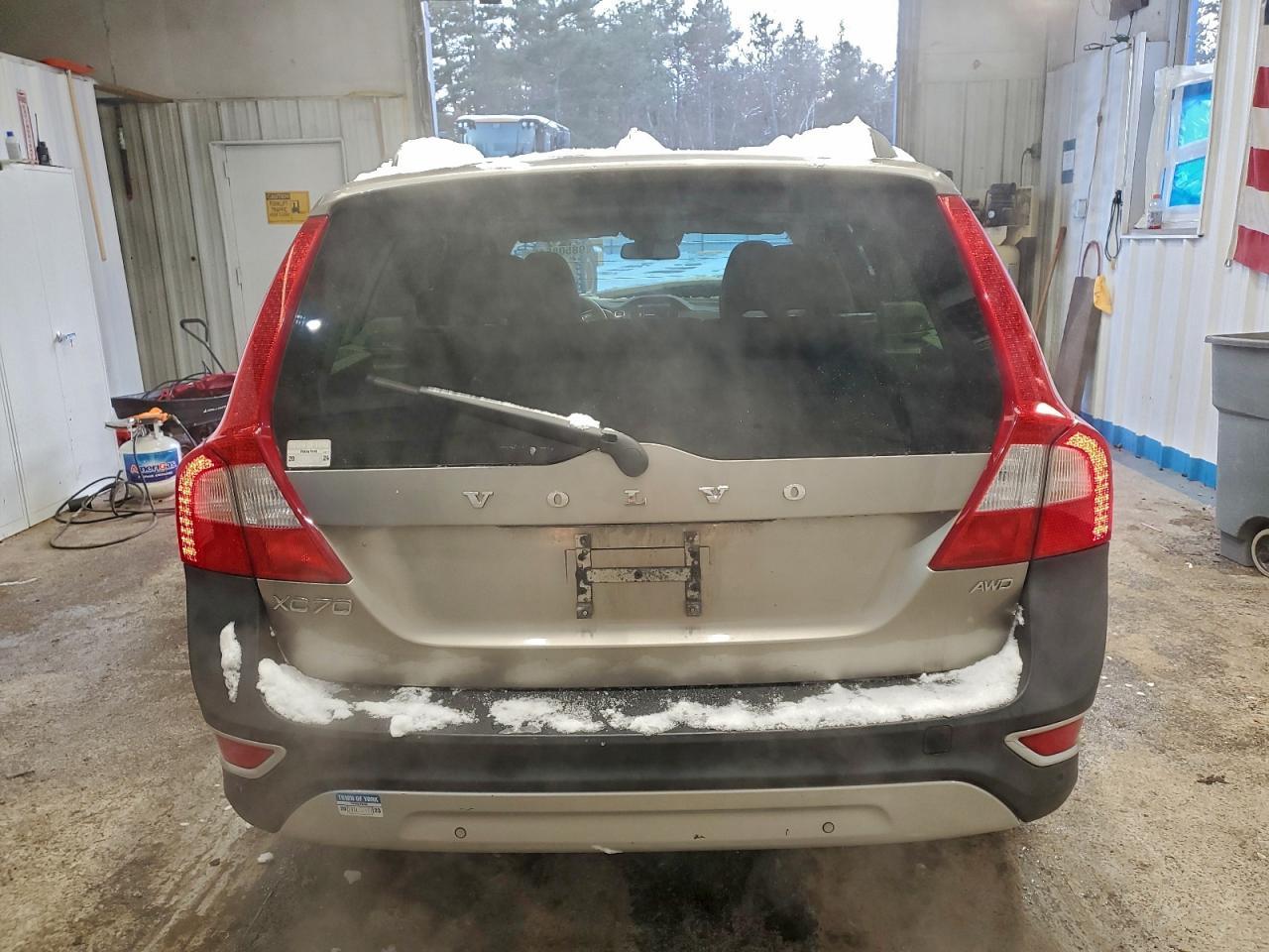 2012 VOLVO XC70