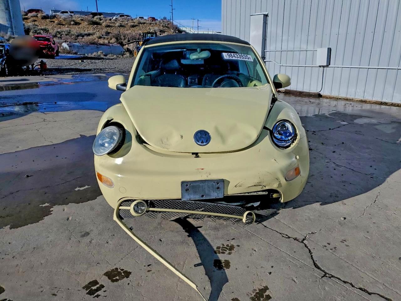 2003 VOLKSWAGEN Beetle