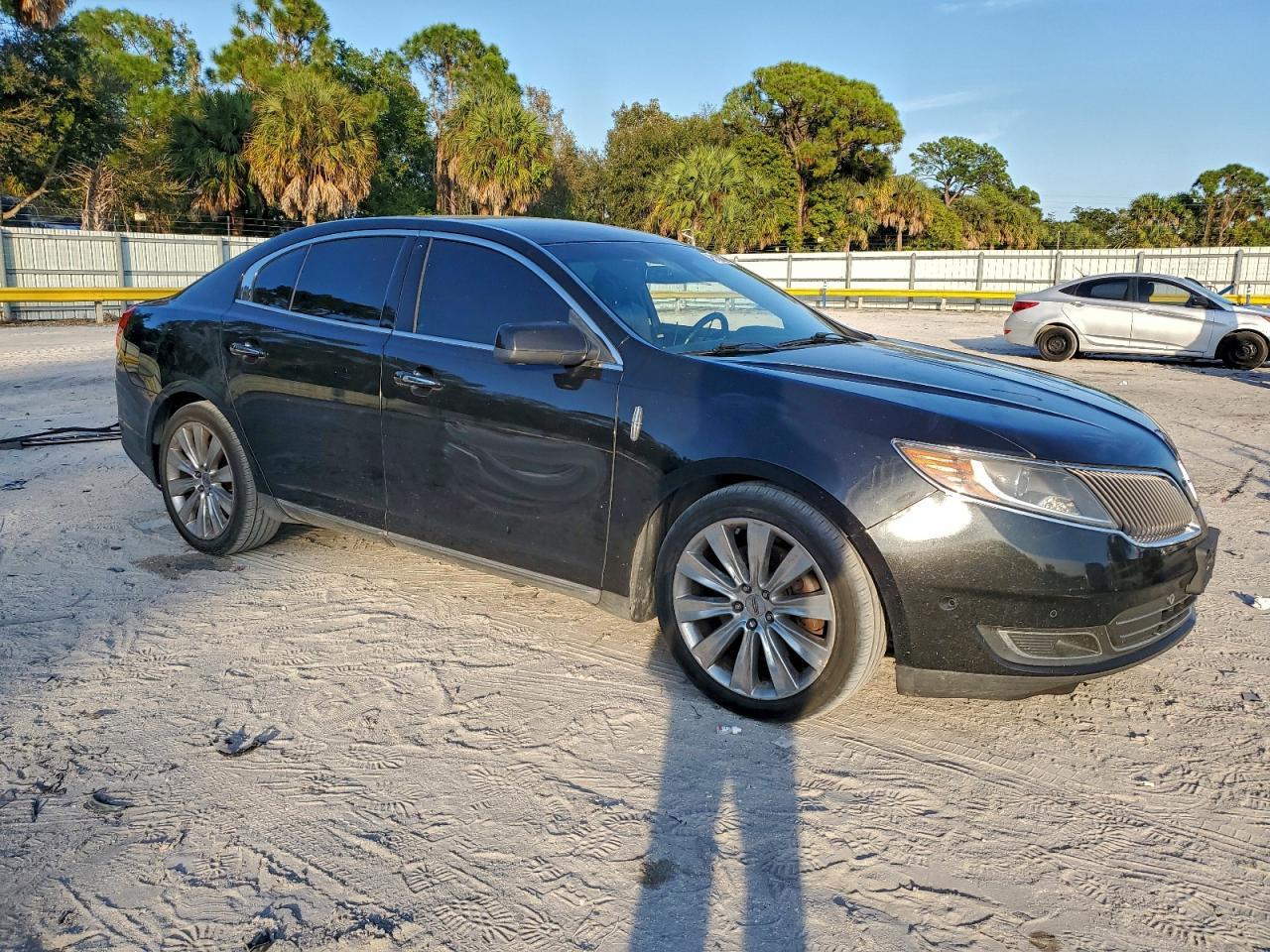 2015 LINCOLN MKS