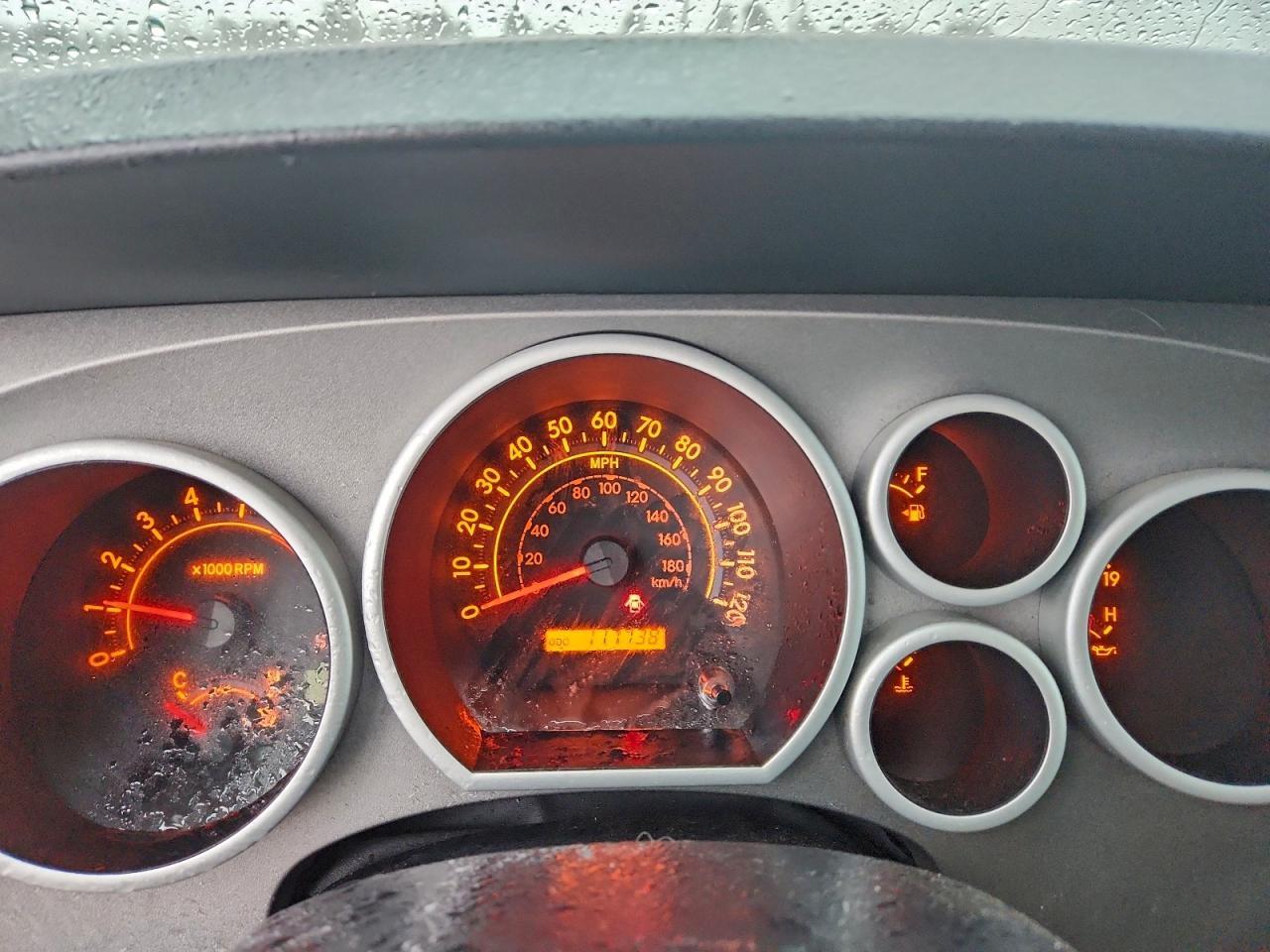 2010 TOYOTA TUNDRA