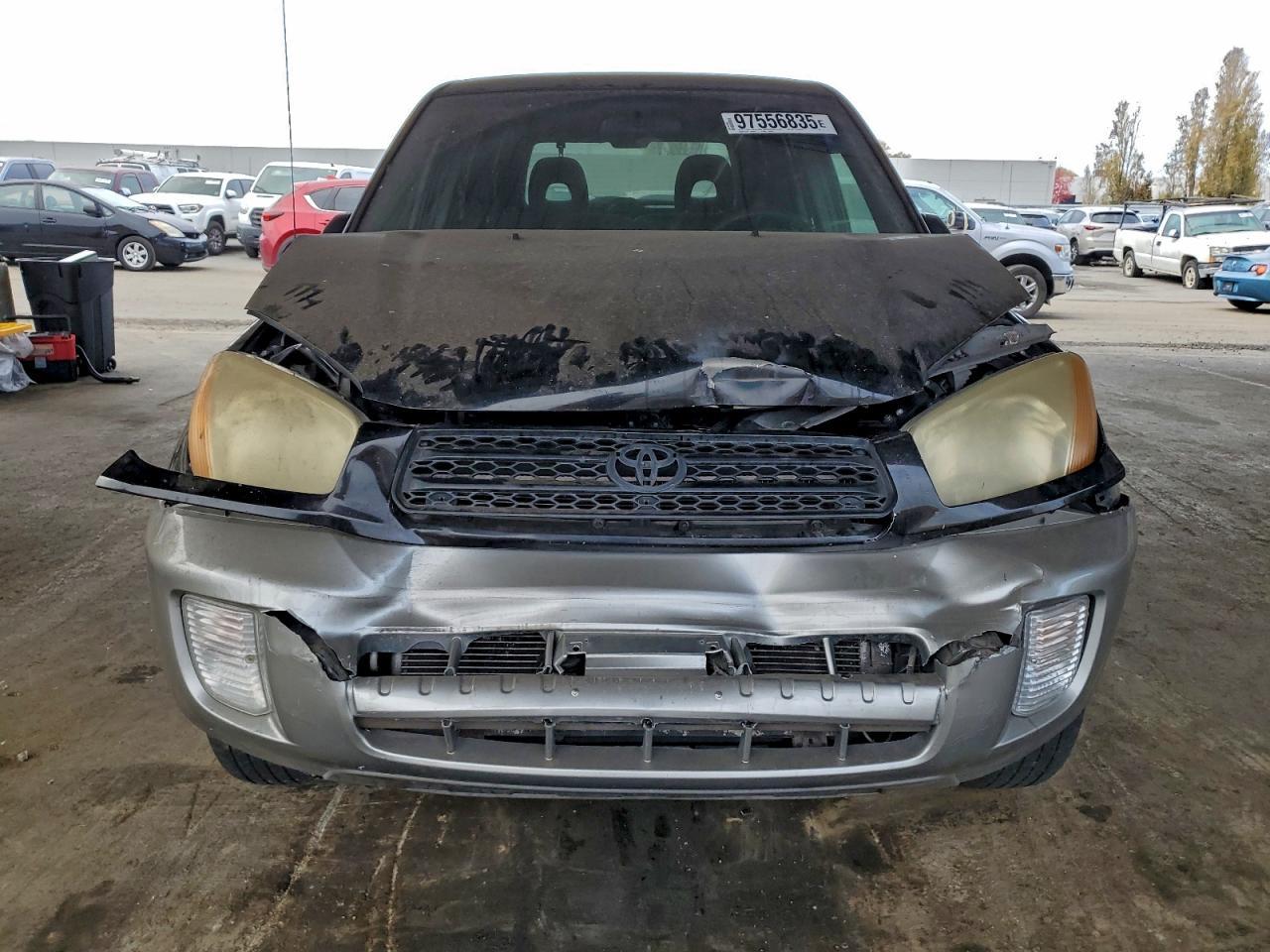 2002 TOYOTA RAV4