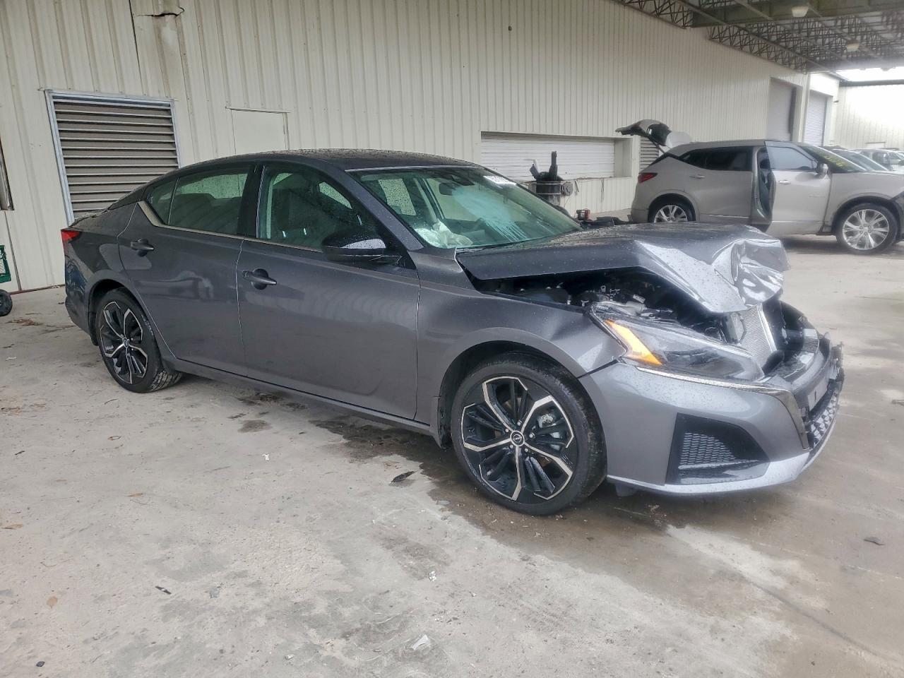 2025 NISSAN ALTIMA