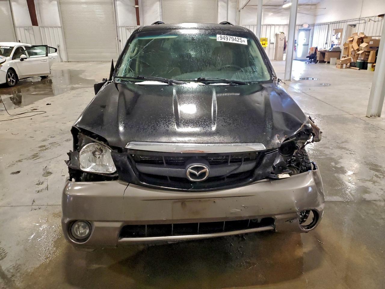 2004 MAZDA Tribute