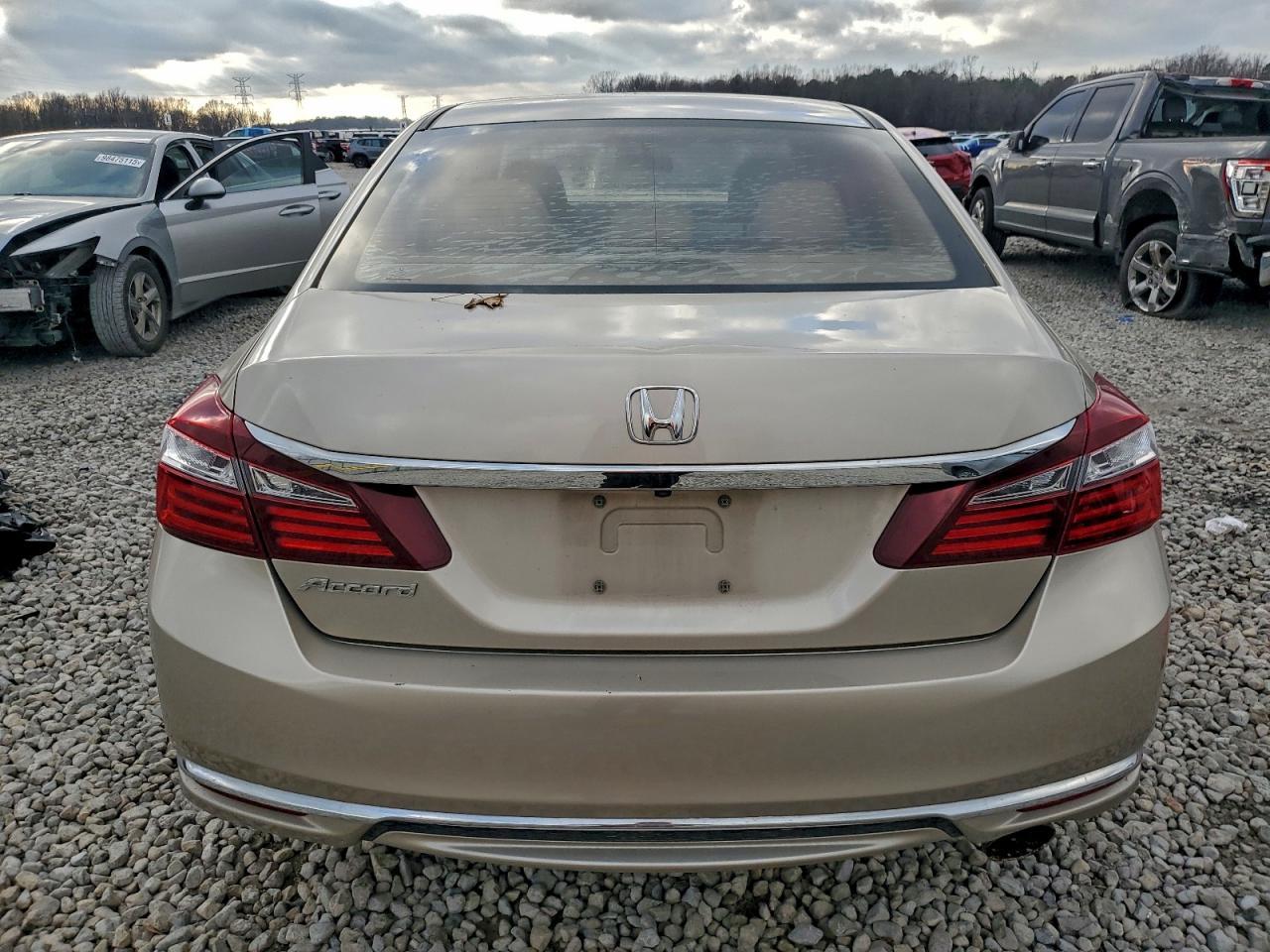 2016 HONDA ACCORD