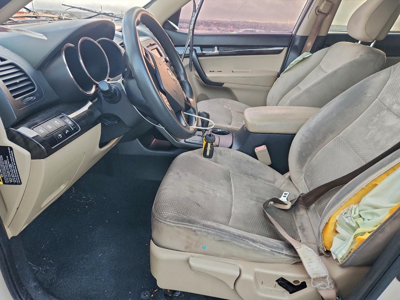 2011 KIA SORENTO