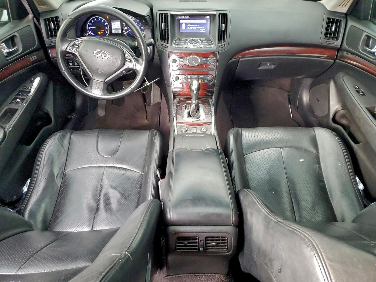 2013 INFINITI G37