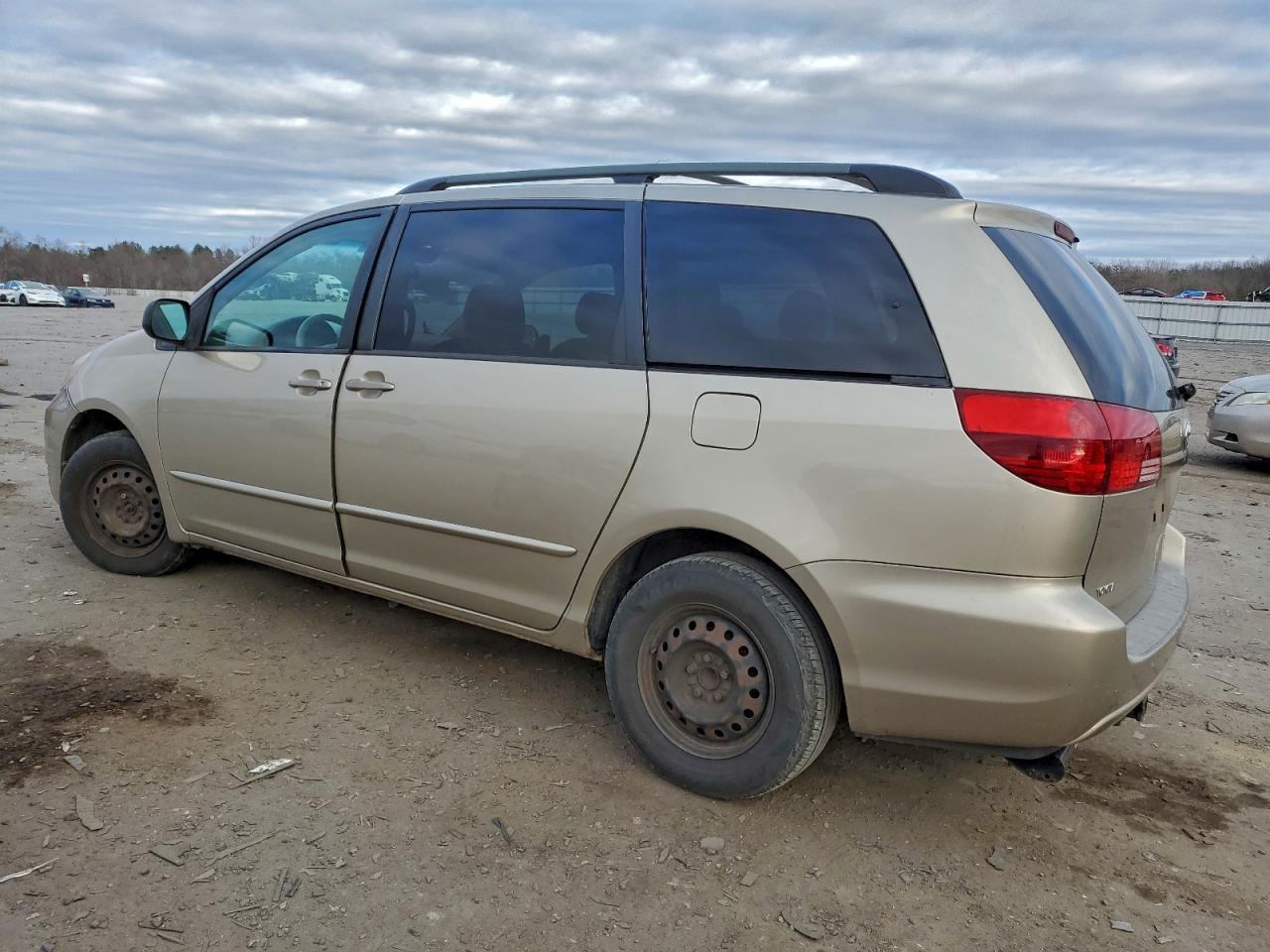 2005 TOYOTA SIENNA