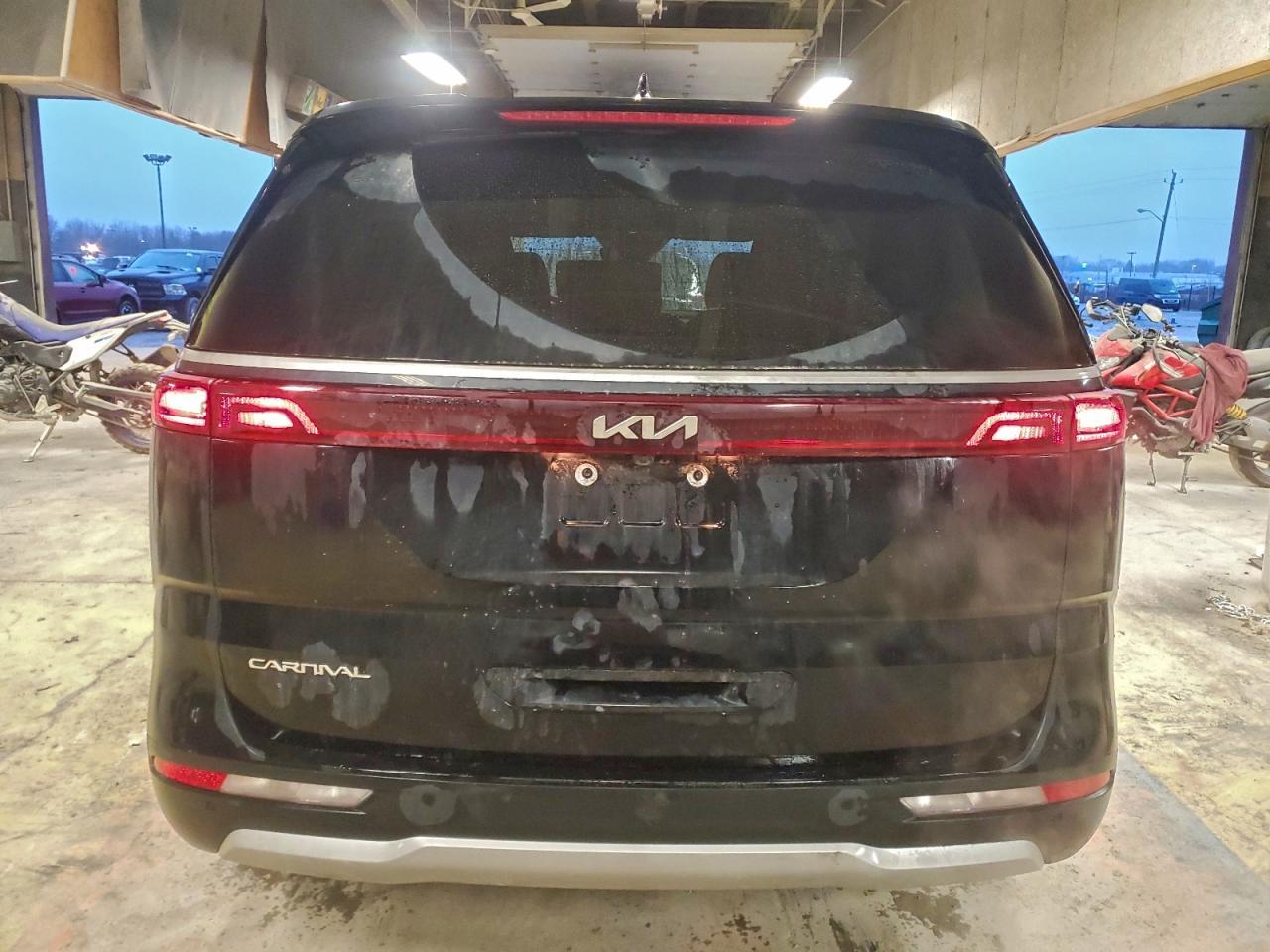 2023 KIA Carnival