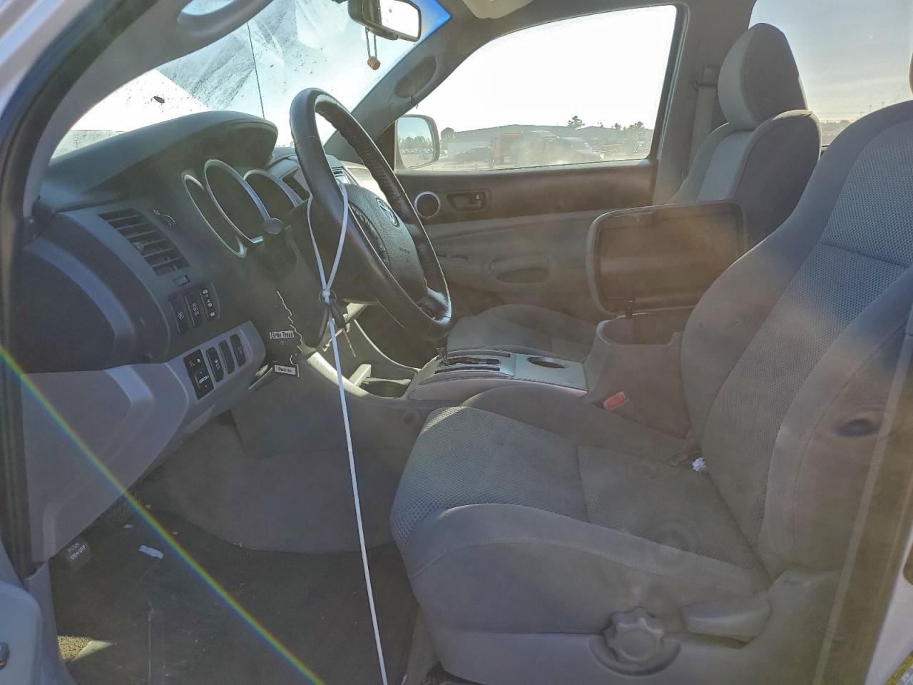 2010 TOYOTA TACOMA
