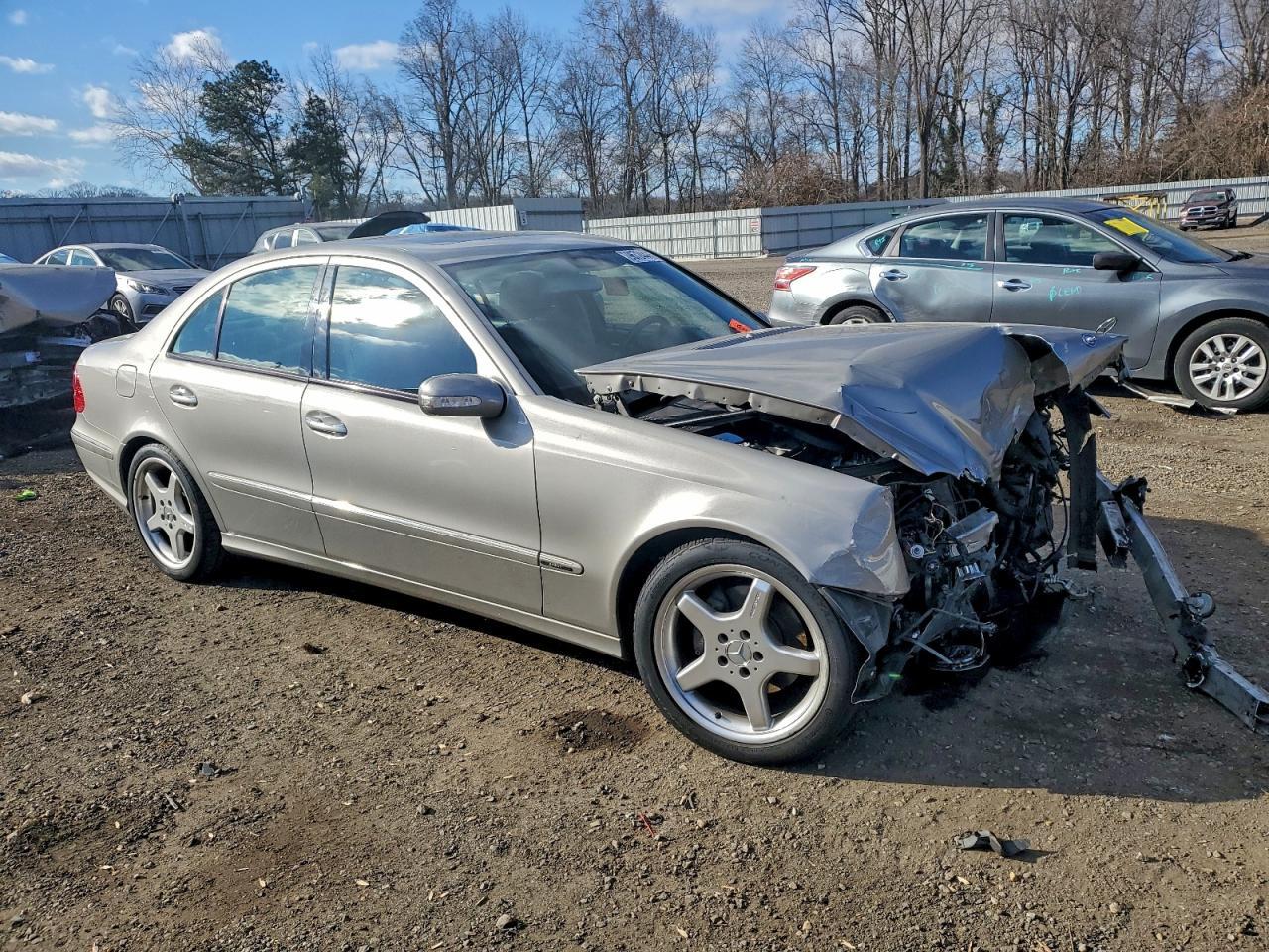 2006 MERCEDES-BENZ E-Class