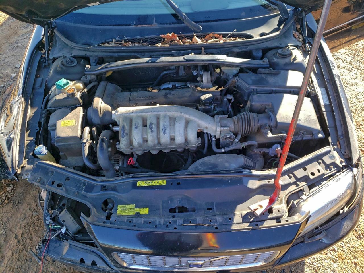2004 VOLVO S80