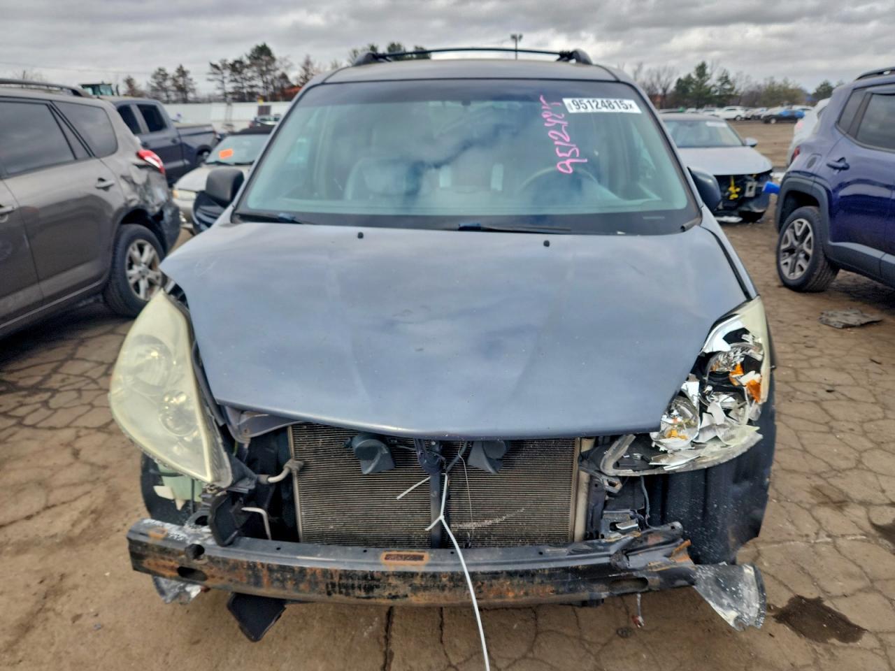 2006 TOYOTA SIENNA