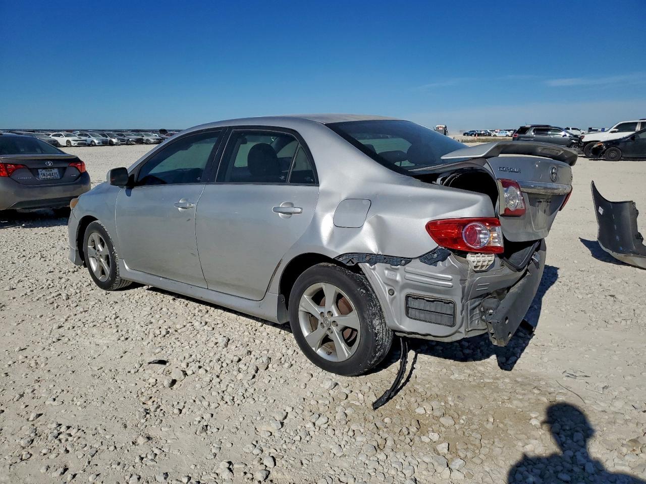 2011 TOYOTA COROLLA
