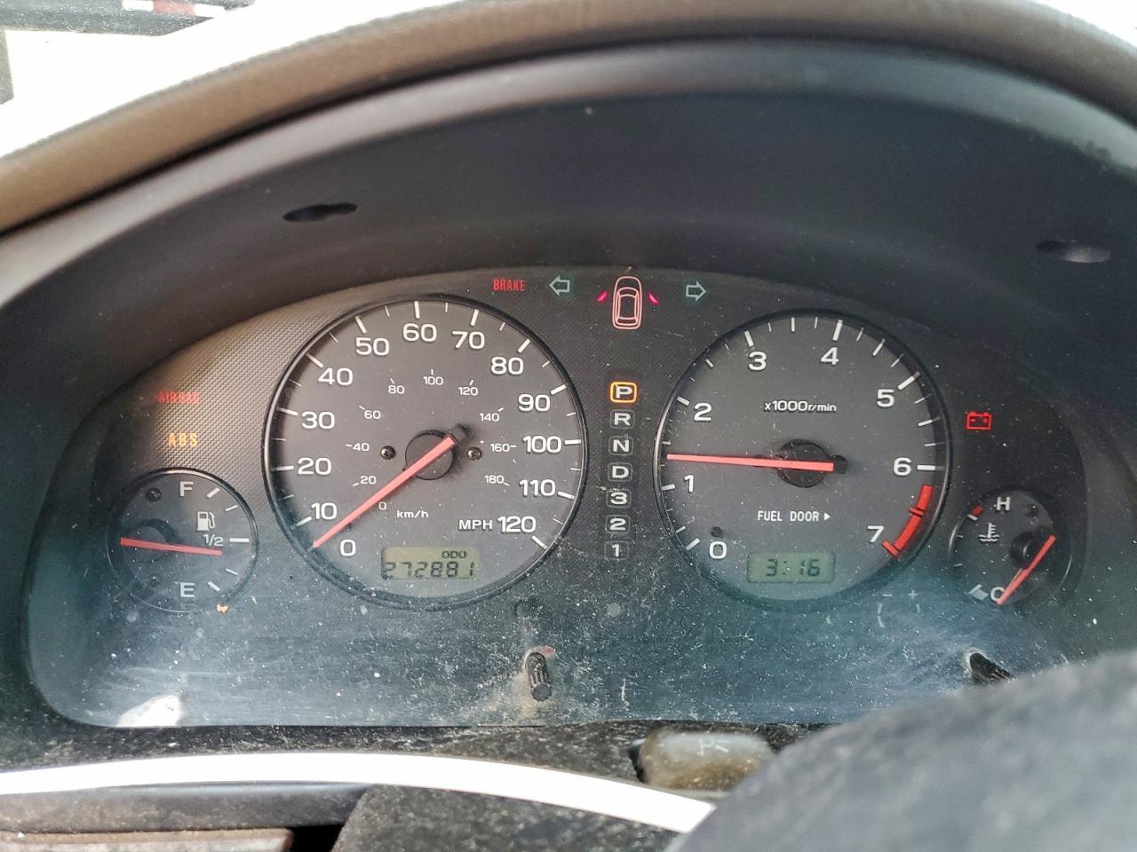 2000 SUBARU Legacy